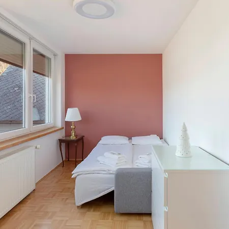 Апартаменты Lakeview Heaven